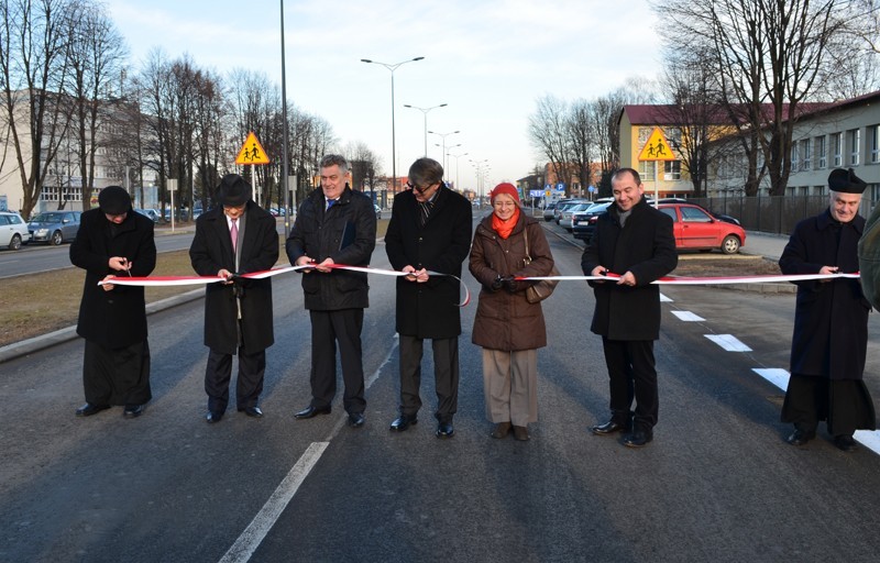 Prezydent i mieszkańcy otwierają przebudowaną al. Rejtana